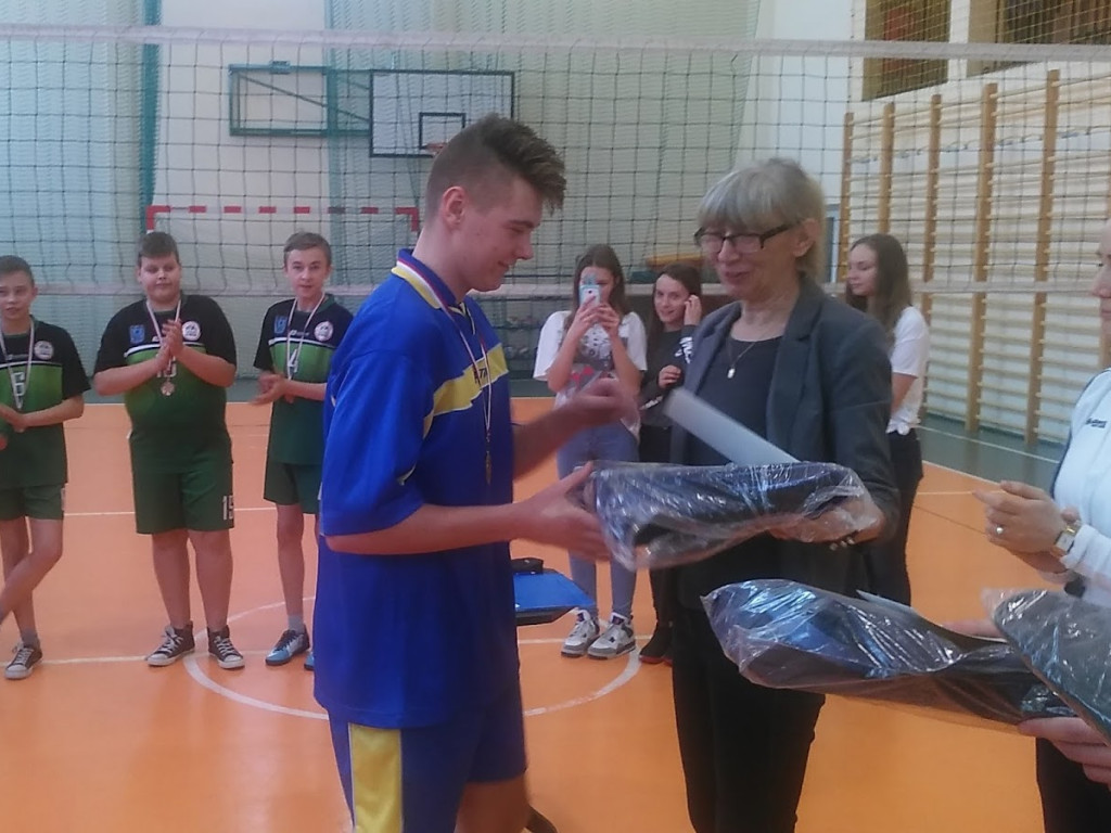 SP Wola Wapowska Mistrzem Powiatu w siatkówce Młodzieży Szkolnej