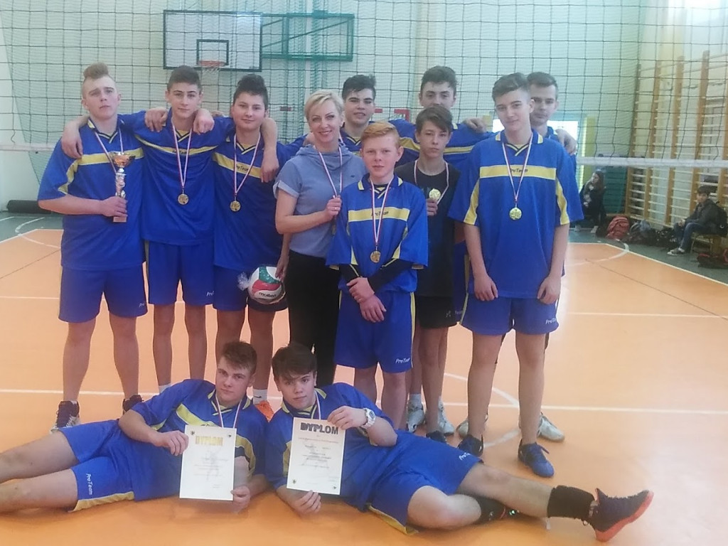 SP Wola Wapowska Mistrzem Powiatu w siatkówce Młodzieży Szkolnej