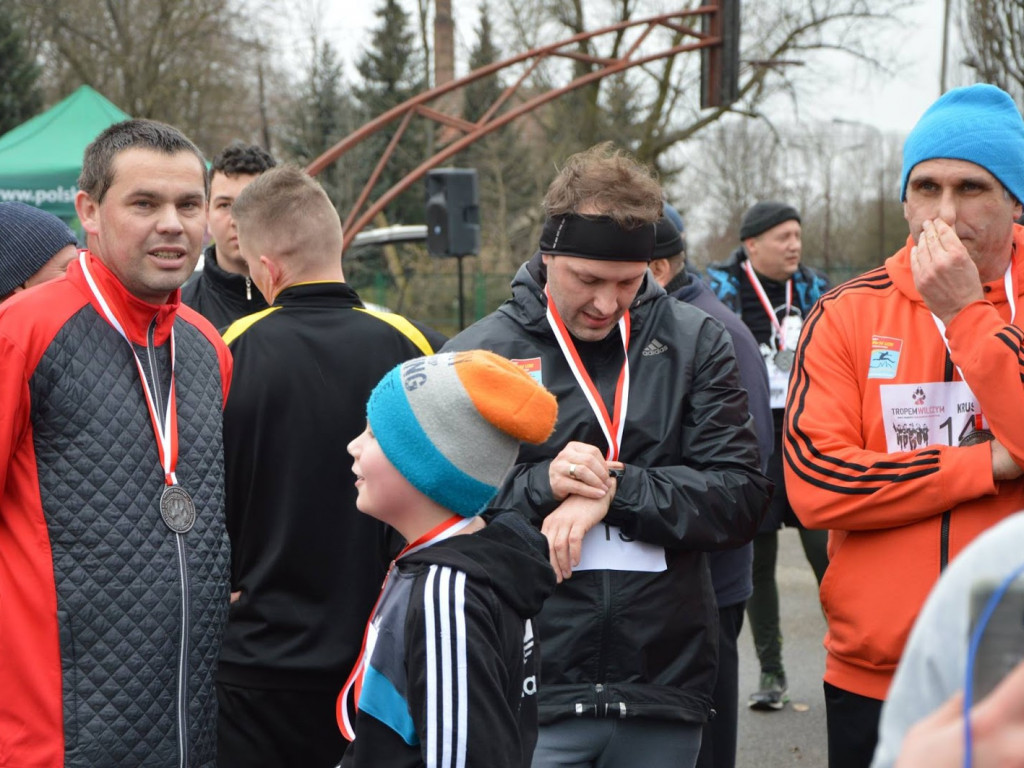 W Kruszwicy pobiegną Tropem Wilczym. Przypominamy jak było rok temu [FOTO+VIDEO]