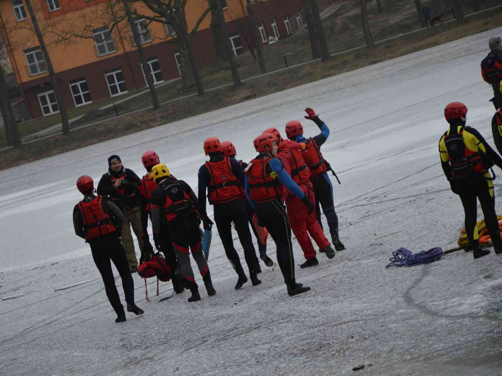 Pokazy ratownictwa lodowego na Gople. Zobacz zdjęcia z wydarzenia