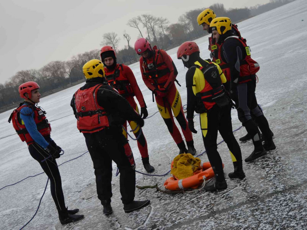 Pokazy ratownictwa lodowego na Gople. Zobacz zdjęcia z wydarzenia