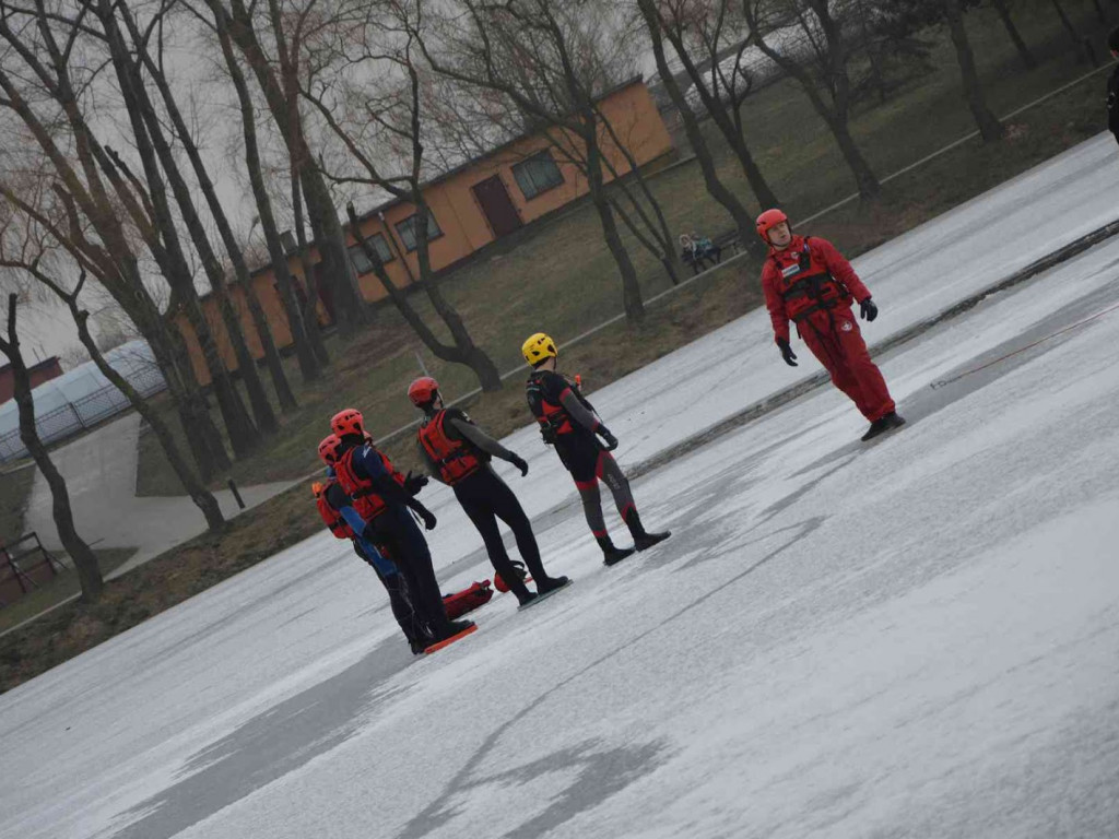 Pokazy ratownictwa lodowego na Gople. Zobacz zdjęcia z wydarzenia