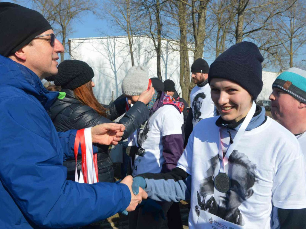 Pobiegli Wilczym Tropem. Kilkuset biegaczy wzięło udział w wydarzeniu