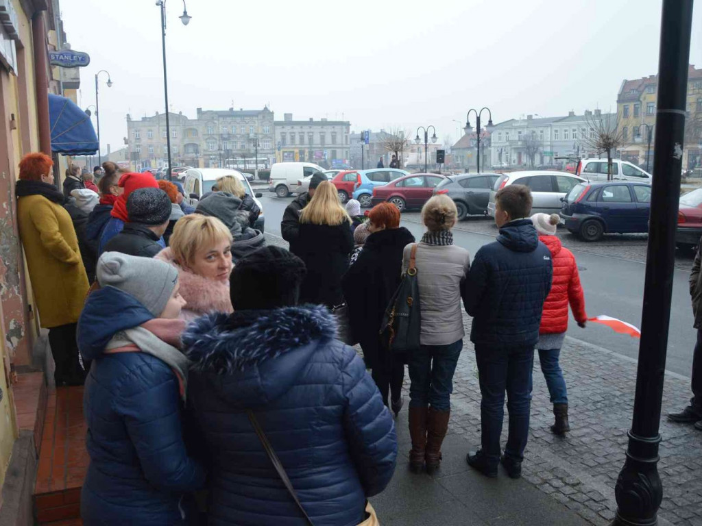 Wzruszające powitanie Jakuba Krzewiny. Kruszwiczanie powitali mistrza! [FOTO+ VIDEO]