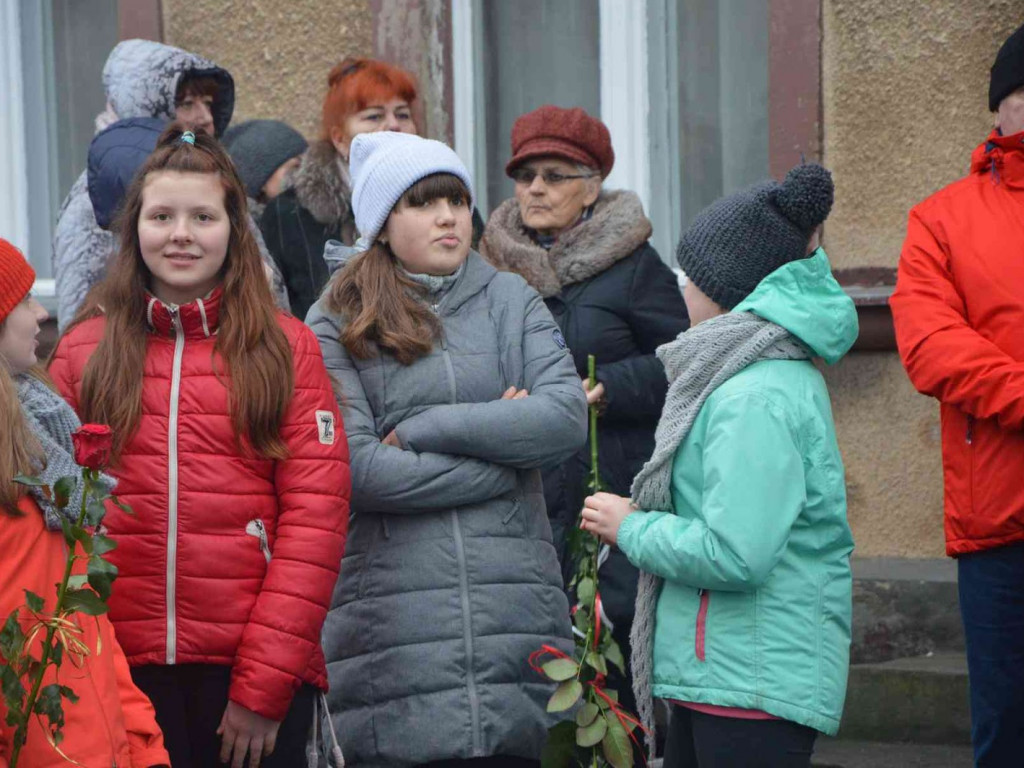 Wzruszające powitanie Jakuba Krzewiny. Kruszwiczanie powitali mistrza! [FOTO+ VIDEO]