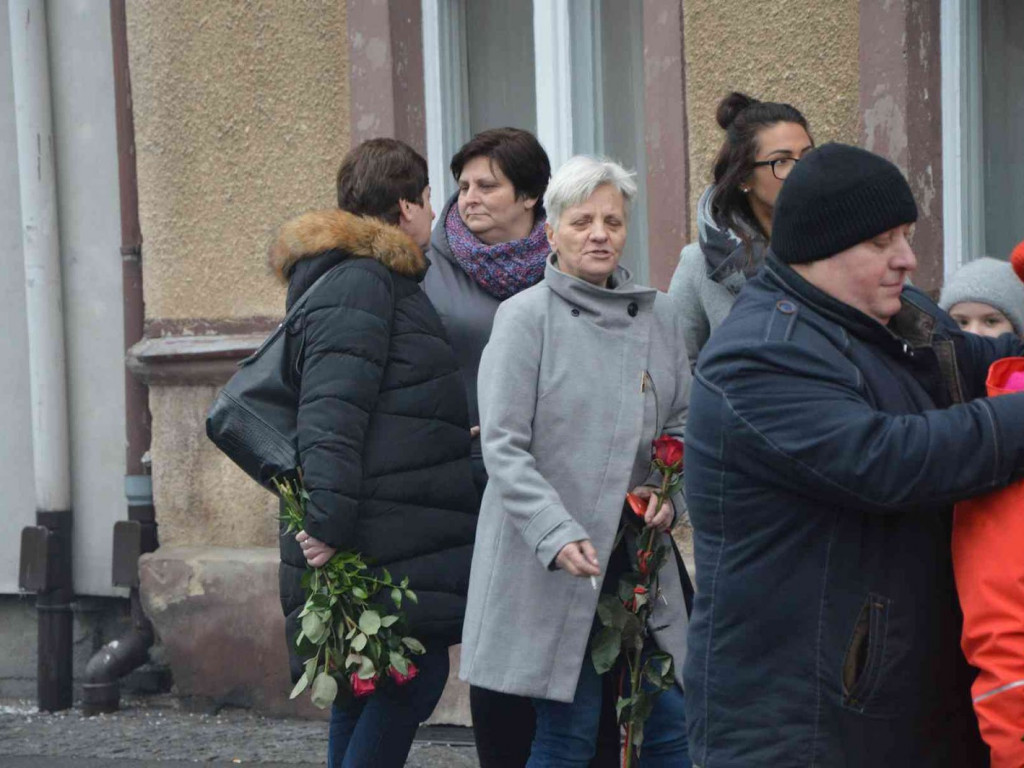 Wzruszające powitanie Jakuba Krzewiny. Kruszwiczanie powitali mistrza! [FOTO+ VIDEO]
