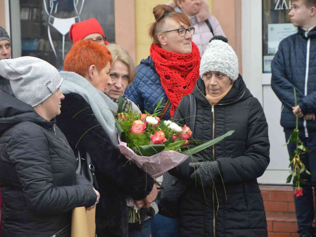 Wzruszające powitanie Jakuba Krzewiny. Kruszwiczanie powitali mistrza! [FOTO+ VIDEO]