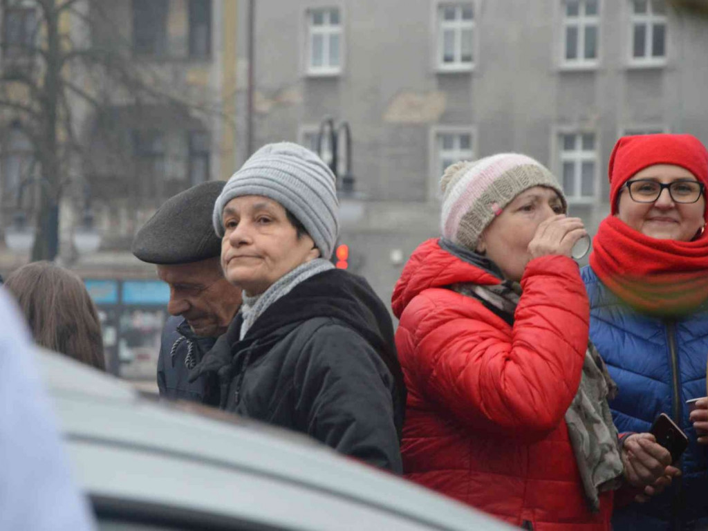 Wzruszające powitanie Jakuba Krzewiny. Kruszwiczanie powitali mistrza! [FOTO+ VIDEO]