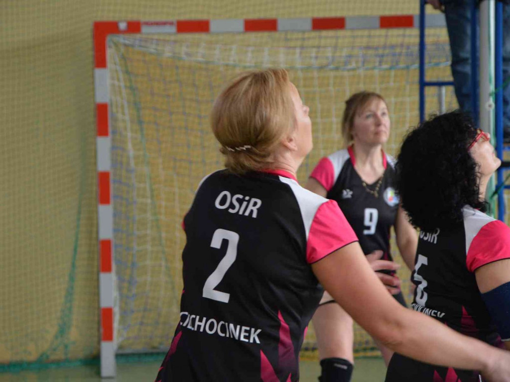 Zmagania pod siatką. Panie miały swoje święto. Spędziły je na sportowo