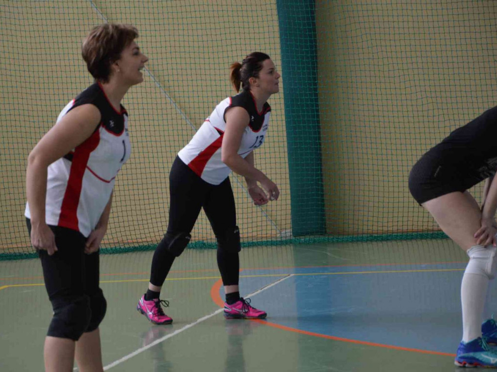 Zmagania pod siatką. Panie miały swoje święto. Spędziły je na sportowo