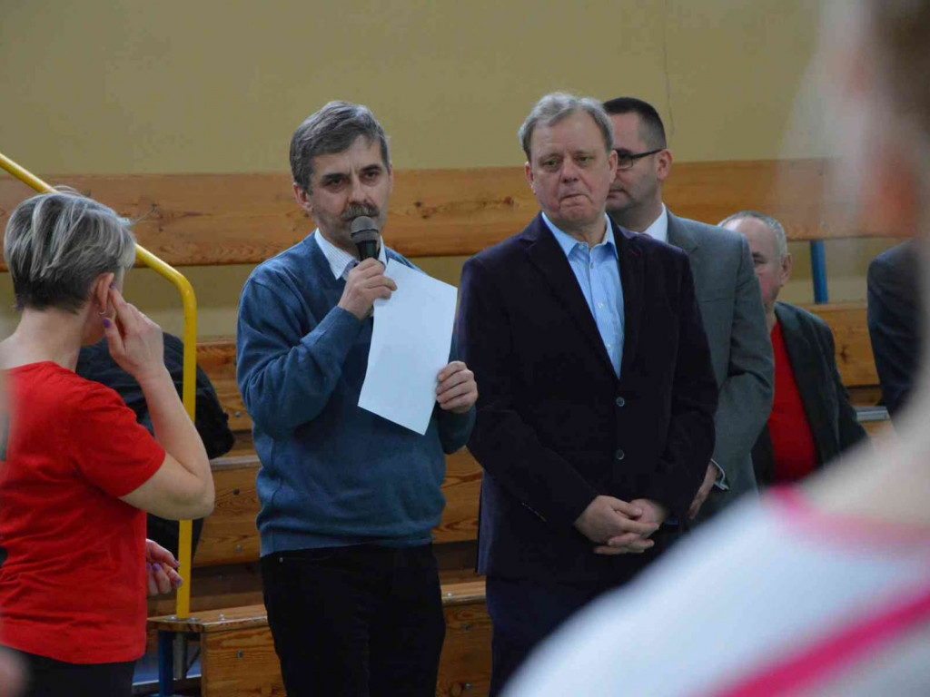 Zmagania pod siatką. Panie miały swoje święto. Spędziły je na sportowo