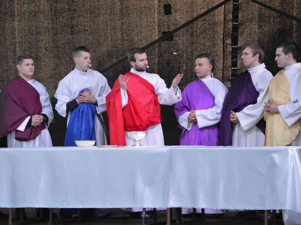 Kujawskie Misterium Męki Pańskiej. Ostatnia wieczerza i wydanie Jezusa [FOTO]