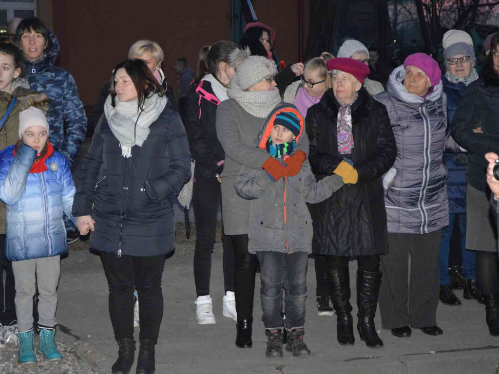 Kujawskie Misterium Męki Pańskiej: Biczowanie Jezusa Chrystusa i Droga Krzyżowa [FOTO] - MojaKruszwica.pl