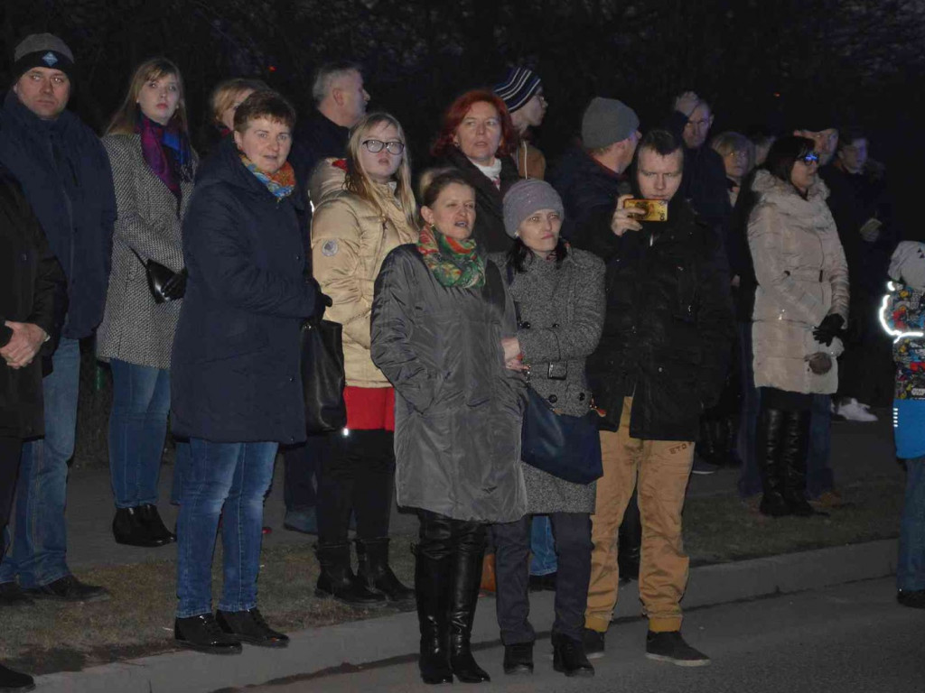Kujawskie Misterium Męki Pańskiej: Biczowanie Jezusa Chrystusa i Droga Krzyżowa [FOTO] - MojaKruszwica.pl