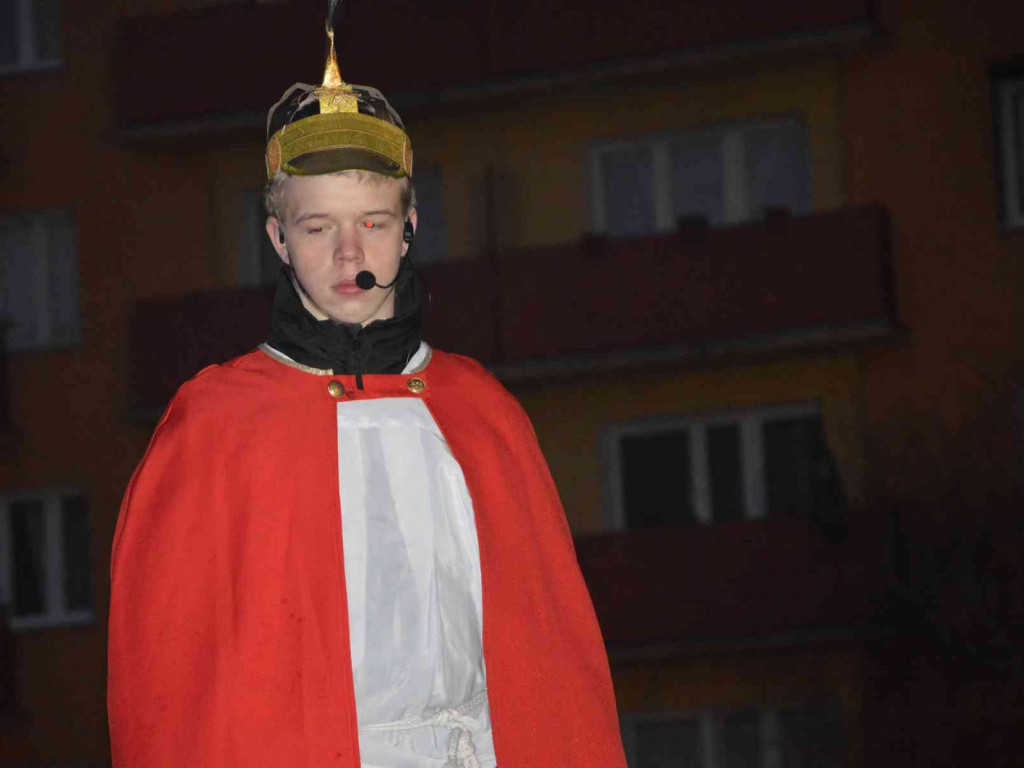 Kujawskie Misterium Męki Pańskiej: Biczowanie Jezusa Chrystusa i Droga Krzyżowa [FOTO] - MojaKruszwica.pl