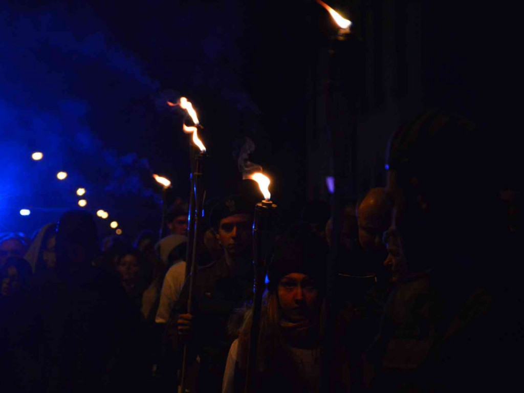 Kujawskie Misterium Męki Pańskiej: Biczowanie Jezusa Chrystusa i Droga Krzyżowa [FOTO] - MojaKruszwica.pl