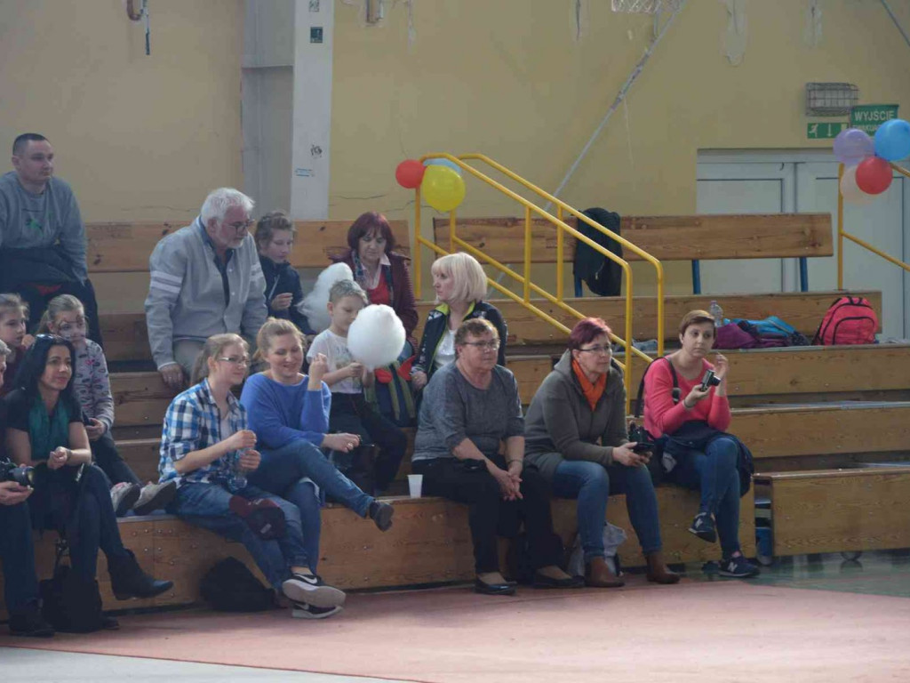 Wspieramy Elizę i Elenkę. 