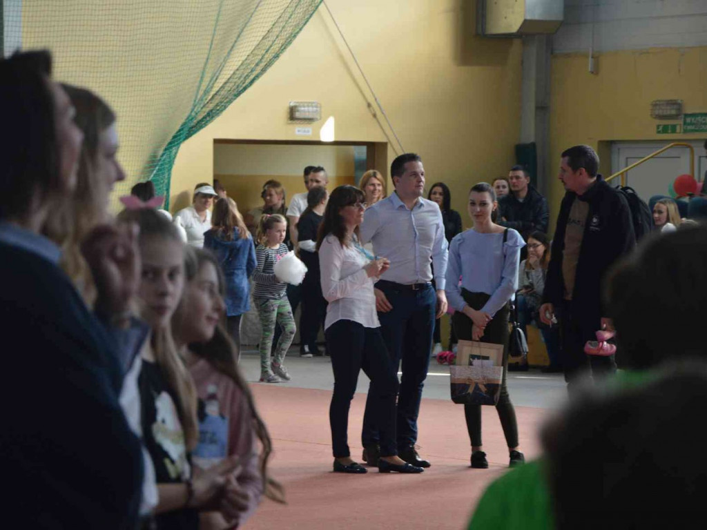 Wspieramy Elizę i Elenkę. 