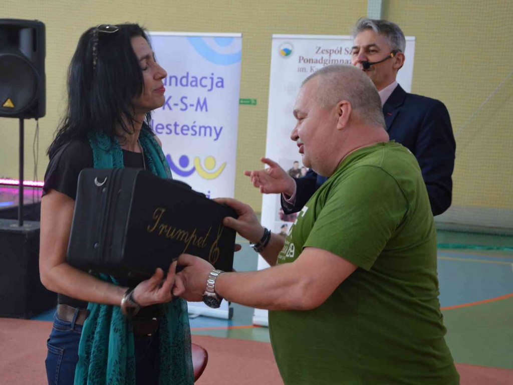 Wspieramy Elizę i Elenkę. 