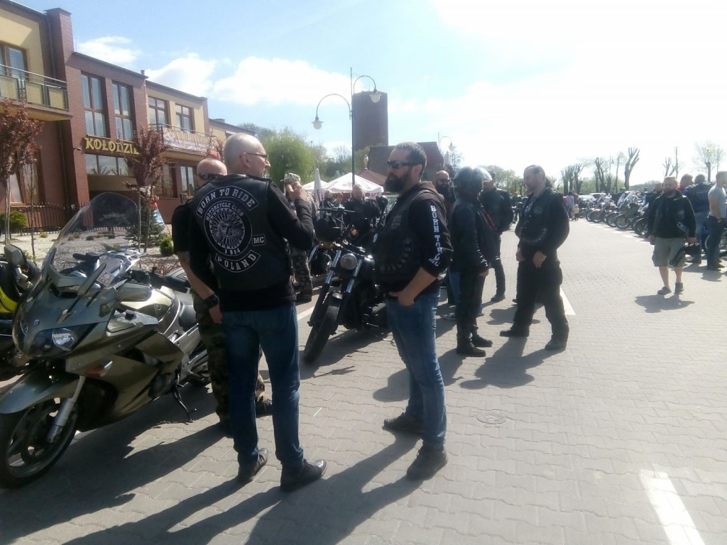 300 motocyklistów wzięło w otwarciu sezonu motocyklowego Born to Ride MC Poland