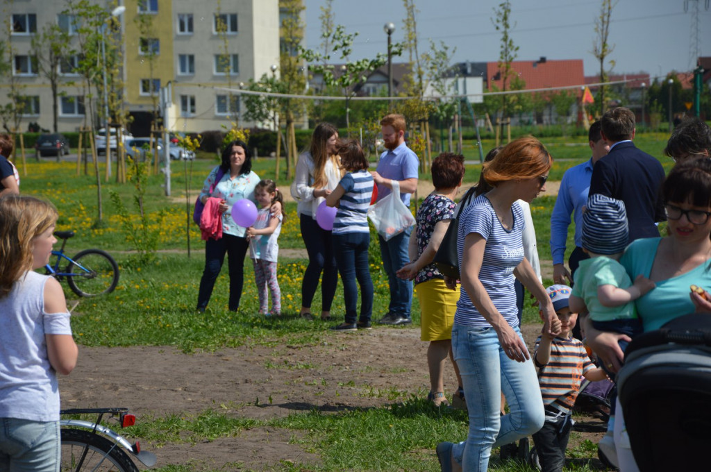 Otwarcie placów zabaw