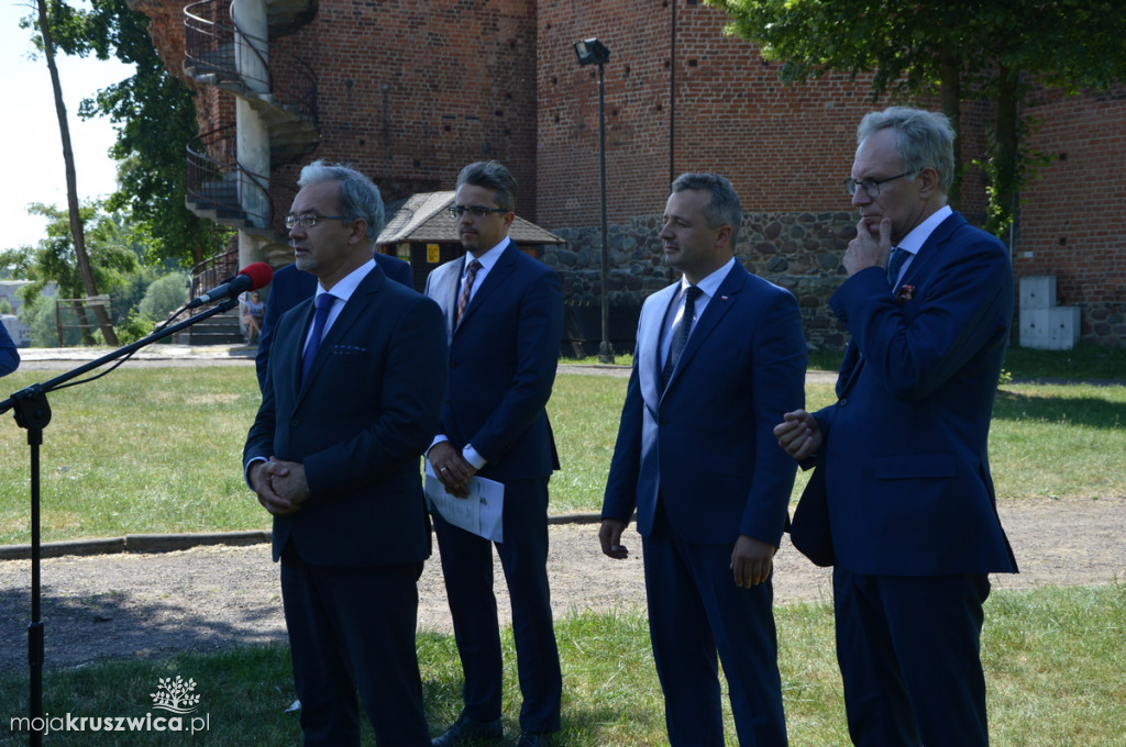 Minister Kwieciński w Kruszwicy