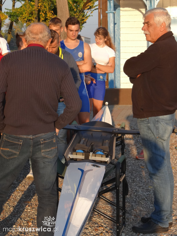 Przekazanie nowej łodzi w KW Gopło