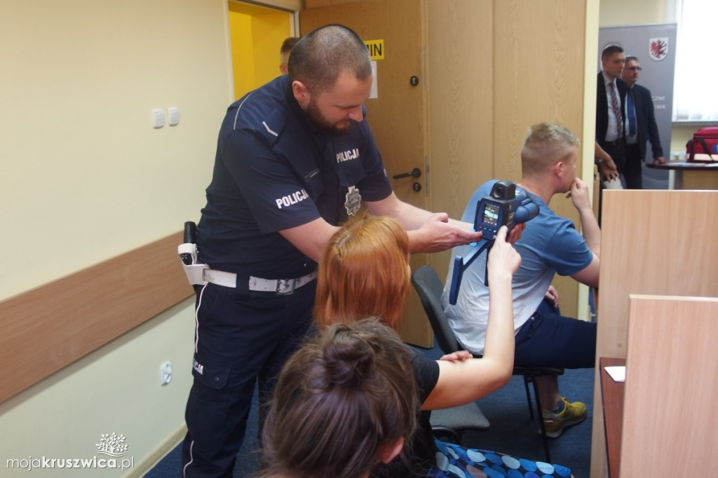 Przeszli kurs teoretyczny i praktyczny z techniki jazdy!
