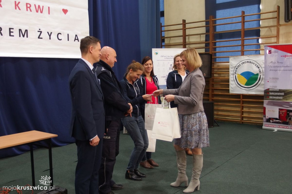 Dar krwi darem serca i darem życia. Event nie tylko ze służbami