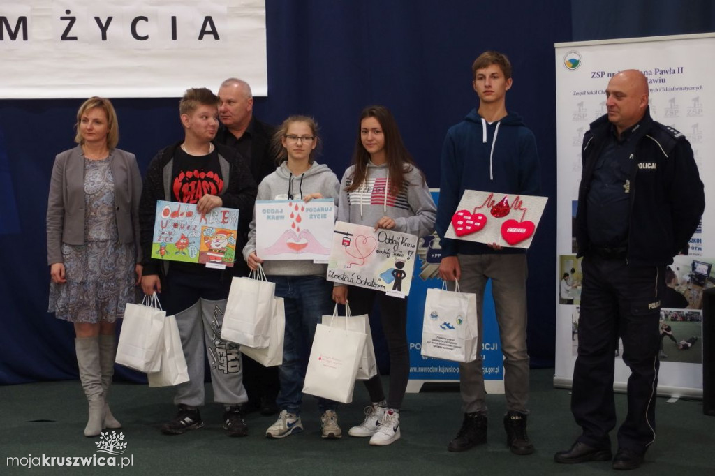 Dar krwi darem serca i darem życia. Event nie tylko ze służbami