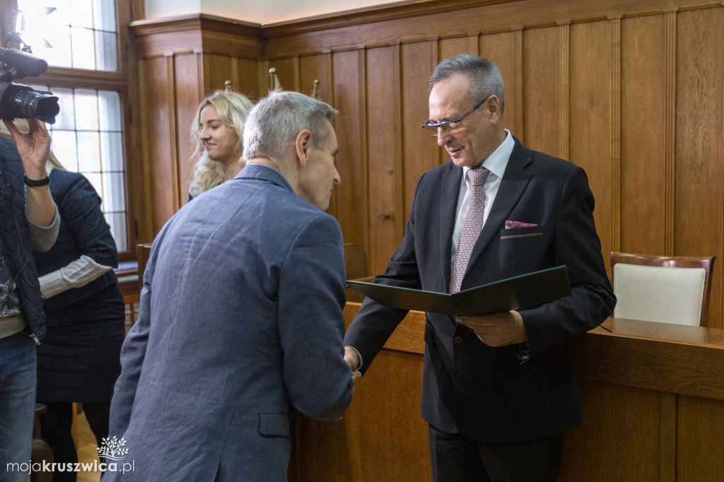Radni sejmiku otrzymali zaświadczenia