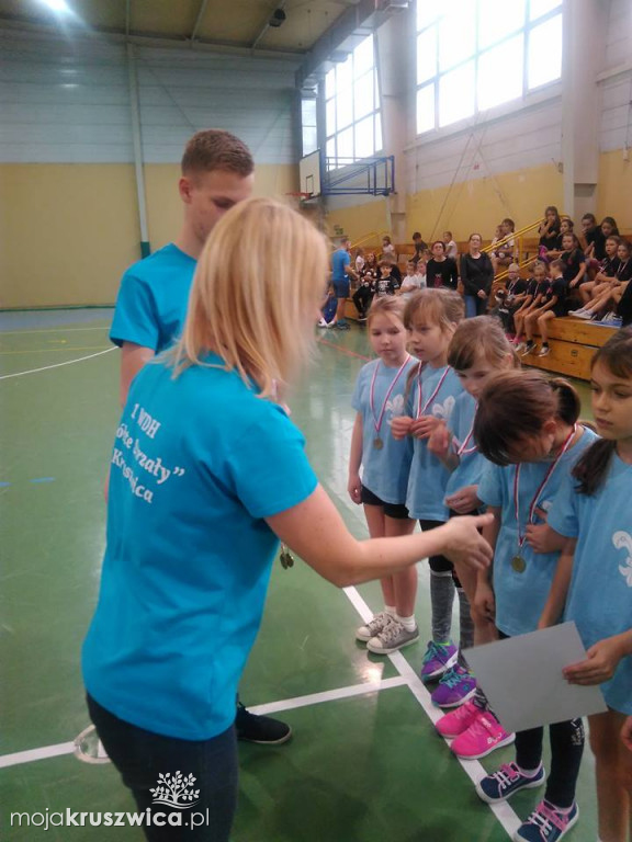 III SPARTAKADIA RYWALIZACJA NA HALI