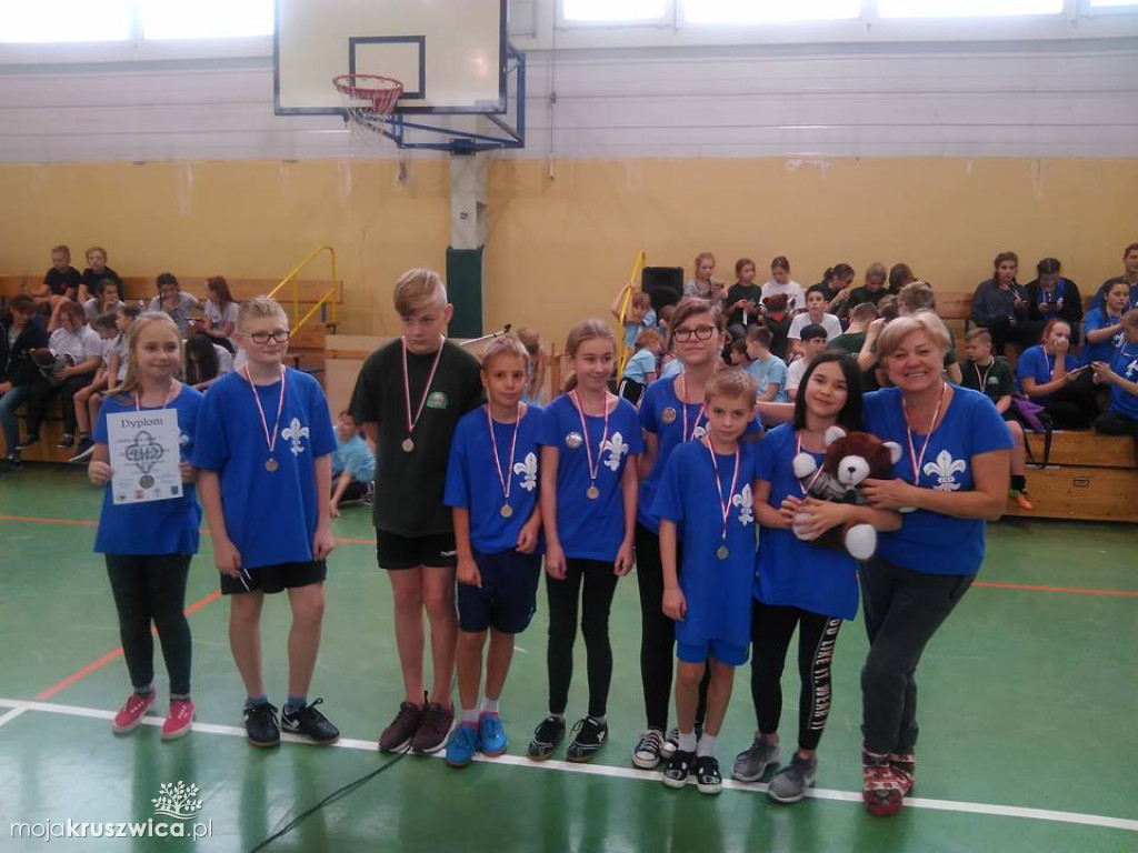 III SPARTAKADIA RYWALIZACJA NA HALI