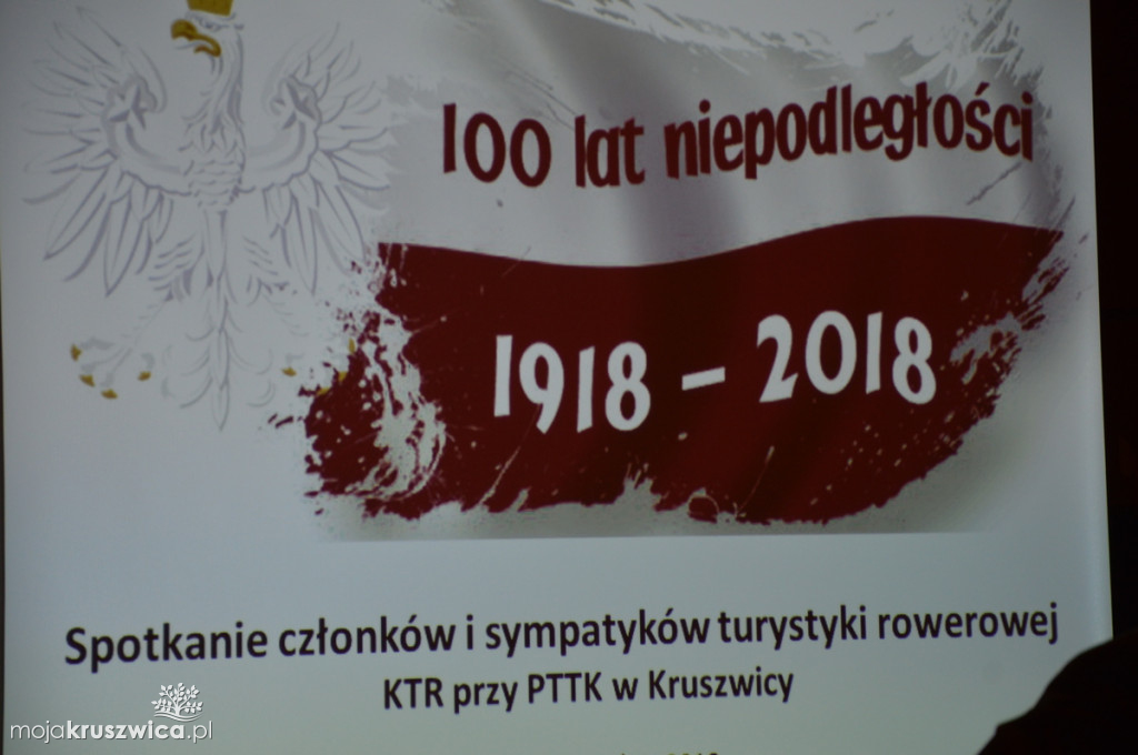 O turystyce i niepodległości