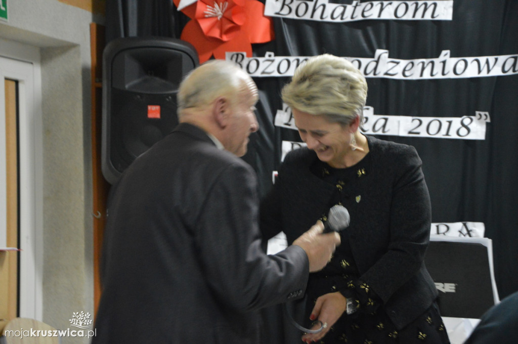 Krusza Bohaterom!