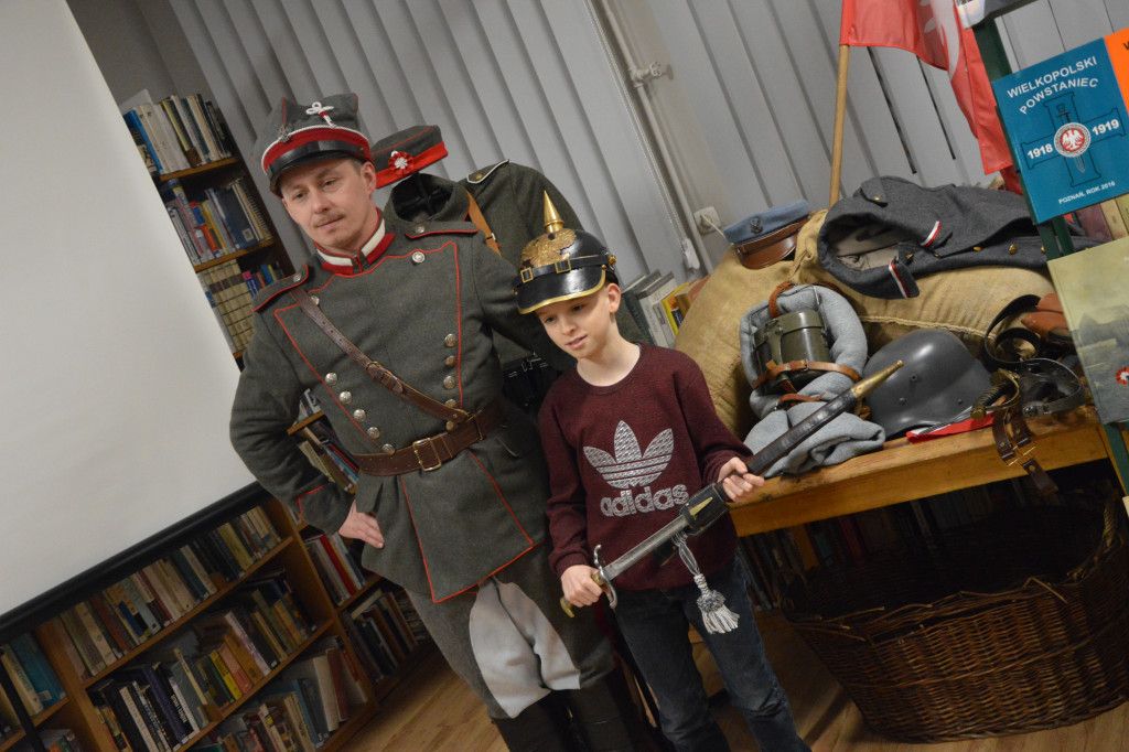 Leszek Kalicki w kruszwickiej bibliotece