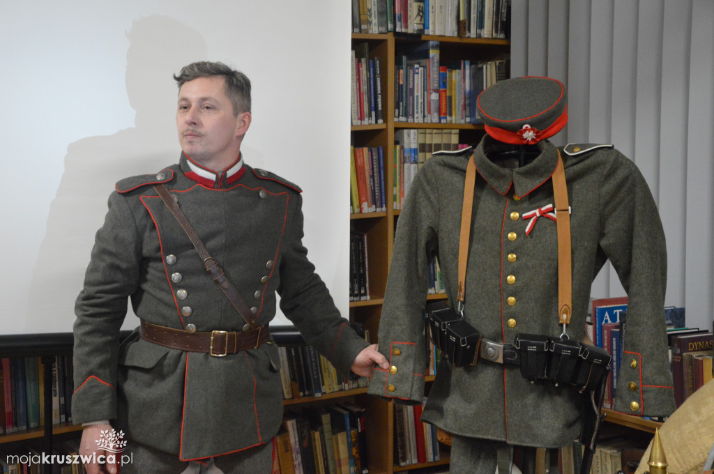 Leszek Kalicki w kruszwickiej bibliotece