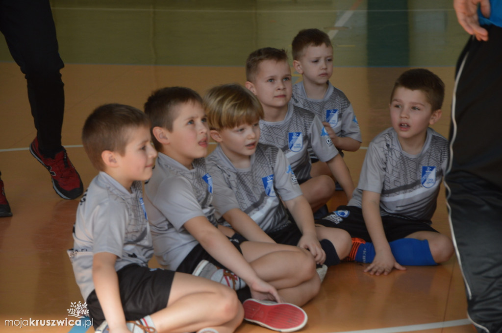 Mali piłkarze zmierzyli się na kruszwickiej hali