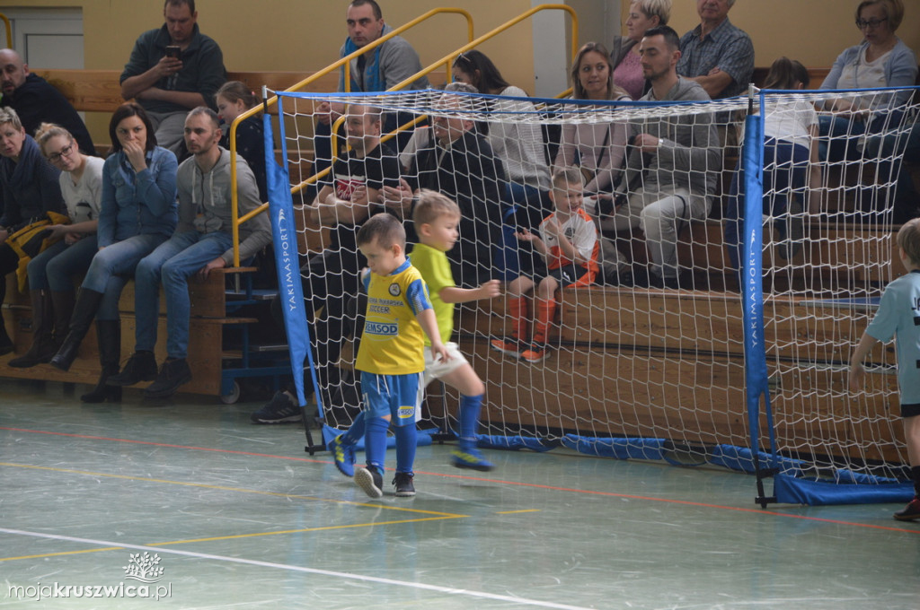 Mali piłkarze zmierzyli się na kruszwickiej hali
