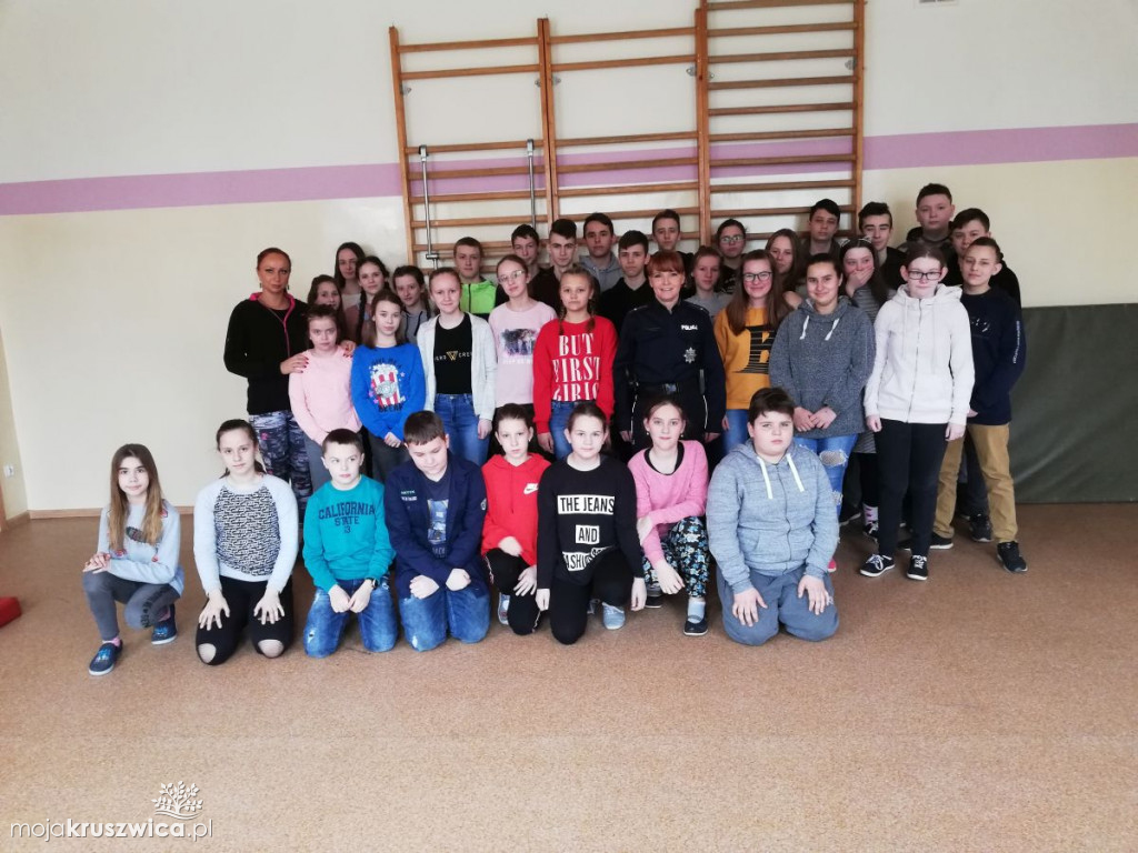 W Rusinowie bezpiecznie poruszają się po drogach