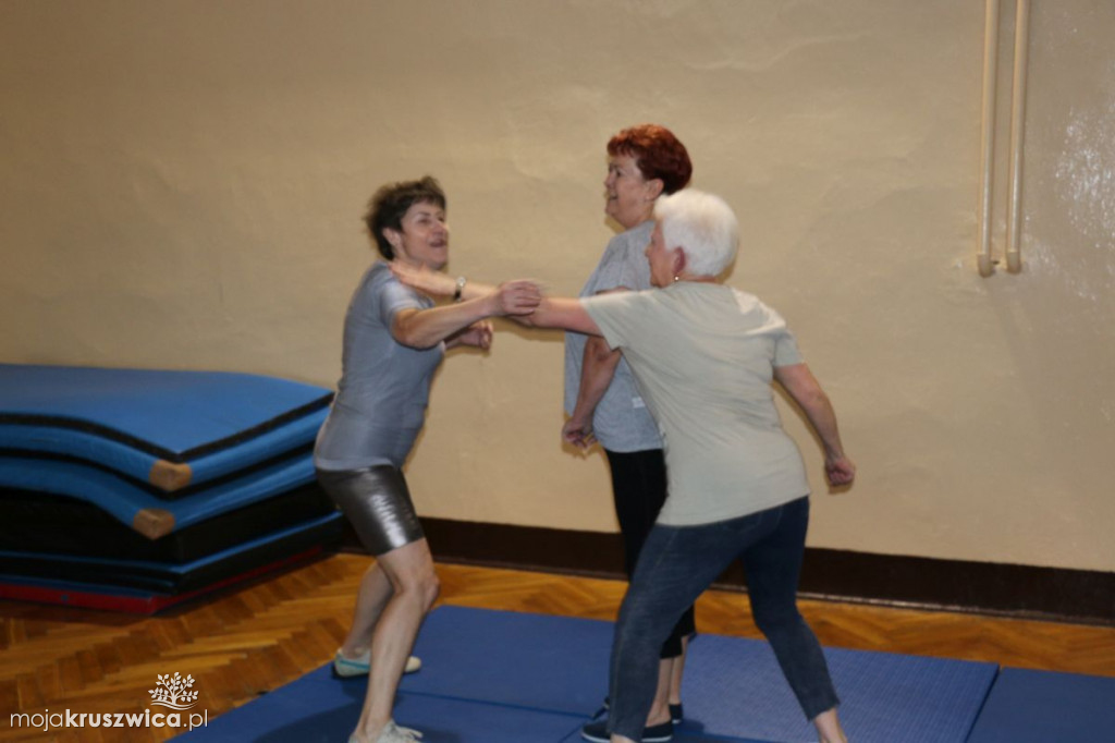 Dzień Kobiet z policją i karate
