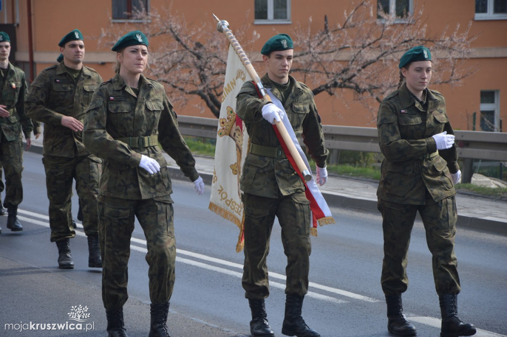 Uroczystość ślubowania klas mundurowych