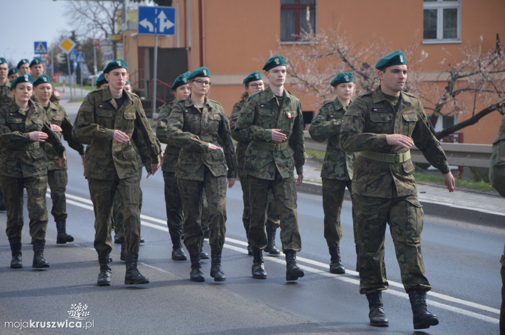 Uroczystość ślubowania klas mundurowych