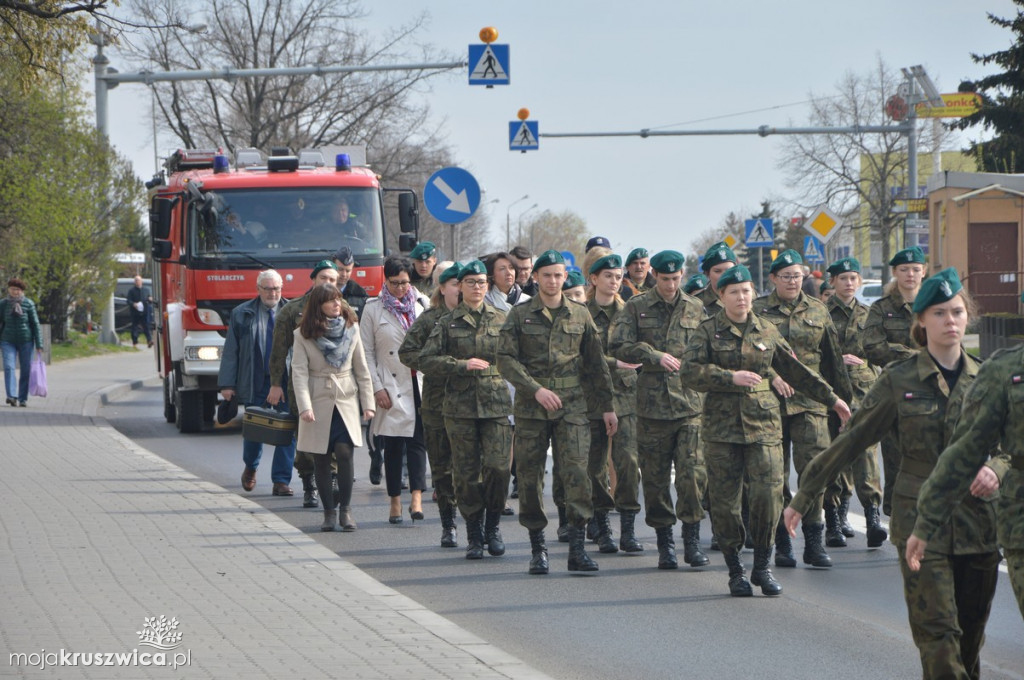 Uroczystość ślubowania klas mundurowych