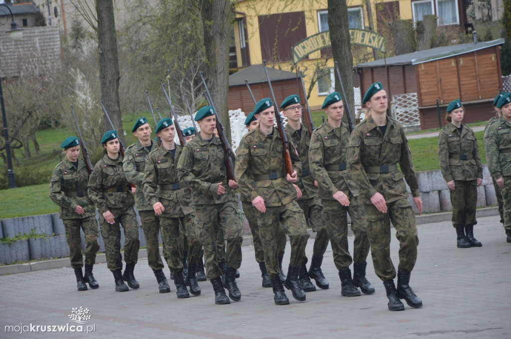 Uroczystość ślubowania klas mundurowych