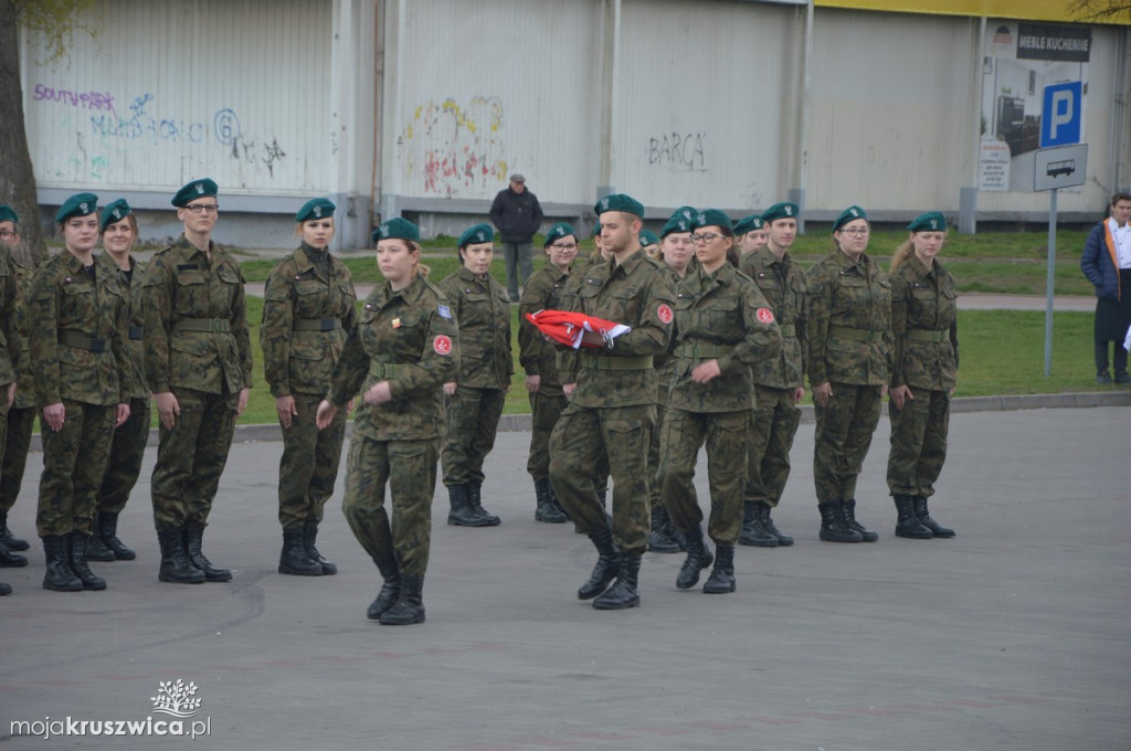 Uroczystość ślubowania klas mundurowych