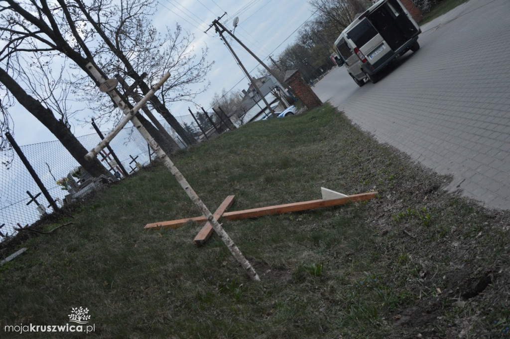 Droga Krzyżowa w Chełmcach