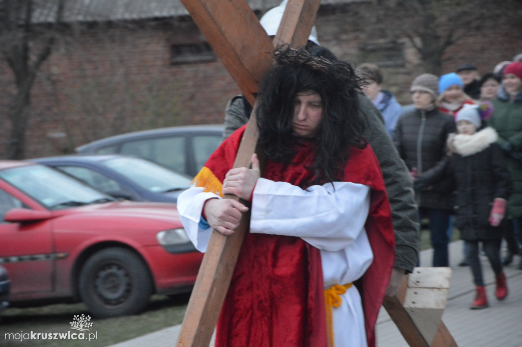 Droga Krzyżowa w Chełmcach