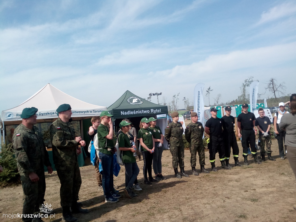 Sadzili dęby z Prezydentem RP