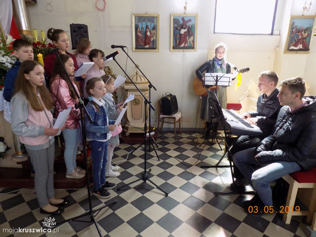 Koncert maryjny w Chełmcach